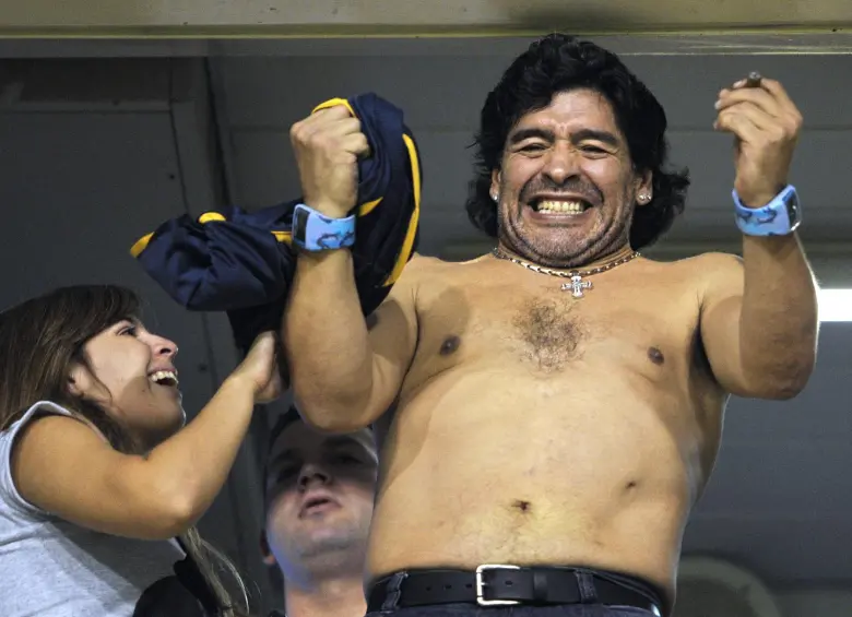 El pasado martes 18 de marzo comenzó el juicio que investiga a los médicos que son presuntos culpables por la muerte de Diego Armando Maradona. El caso judicial comenzó cuatro años después de la muerte del astro argentino. FOTO: AFP