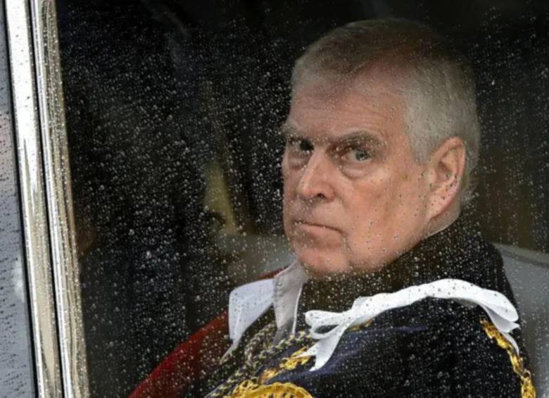 El pasado 11 de febrero, salieron a la luz nuevos documentos que parecen indicar que el hermano del rey Carlos III transmitió informaciones confidenciales a Jeffrey Epstein. FOTO: Getty