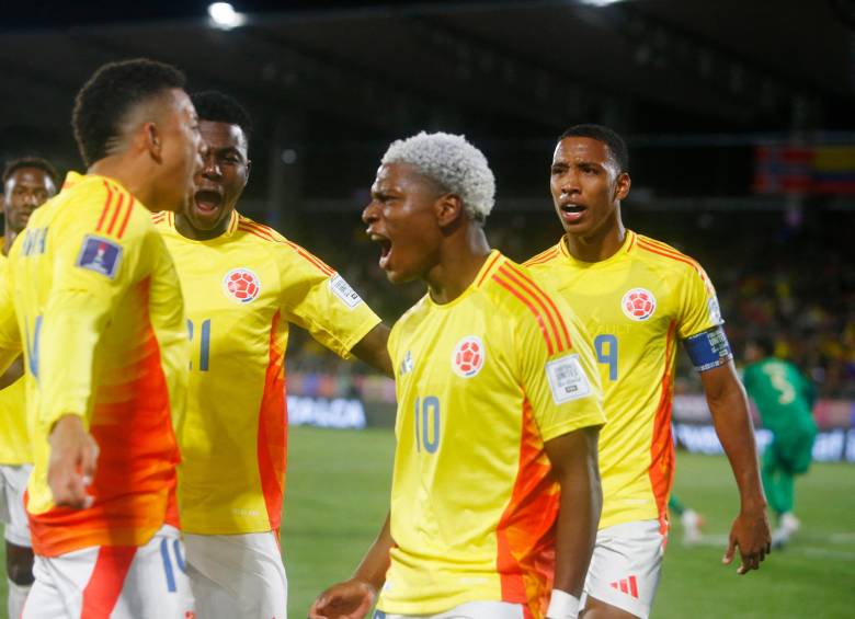 Óscar Perea (10) ya suma 6 goles en su historial con la Selección Colombia sub-20. FOTO: Getty