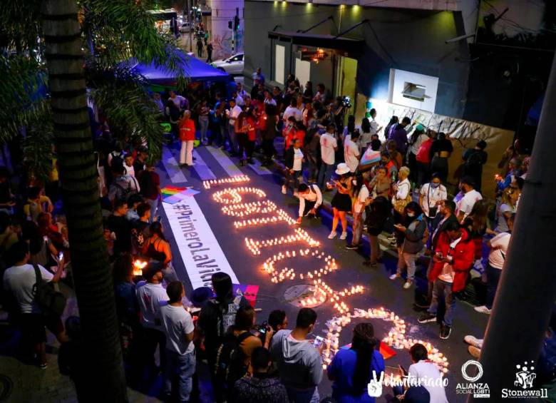 Foto del plantón celebrado en Barbacoas, en el Centro de Medellín. FOTO: CORTESÍA