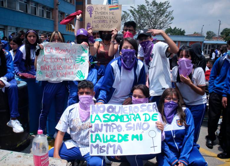 Este año, los estudiantes de distintos colegios del país han protagonizado protestas para pedir que cese la violencia en los salones de clase. FOTO Colprensa
