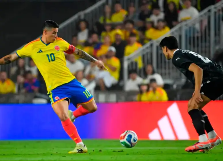 El volante James Rodríguez será el capitán del cuadro colombiano en el partido contra Australia. Foto: cortesía FCF