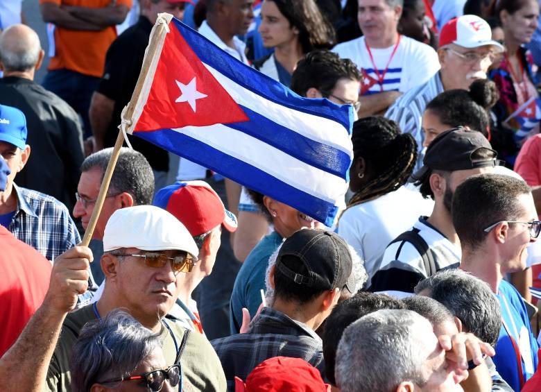 Entre algunas de las personas liberadas se encuentran veteranos opositores del régimen cubano. FOTO (Xinhua) 