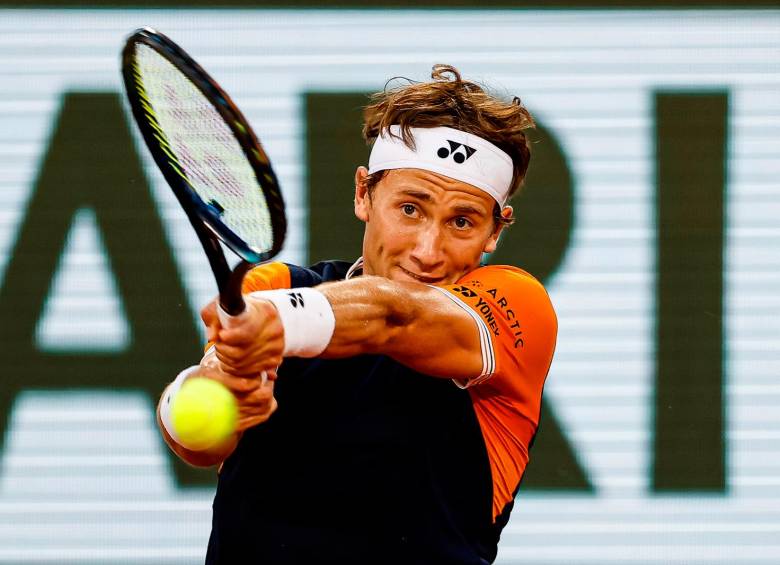 Casper Ruud busca llegar a su segunda final consecutiva en el Roland Garros. El año pasado perdió en el duelo definitivo contra Rafael Nadal. FOTO: GETTY 