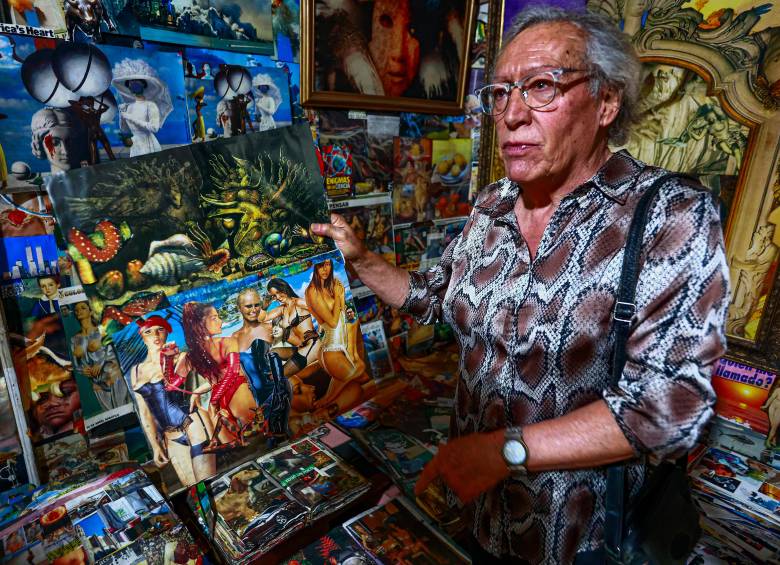 Abraxas Aguilar es artista y poeta. Fue candidato a la alcaldía de Medellín y a la presidencia de la república. Foto: Manuel Saldarriaga.