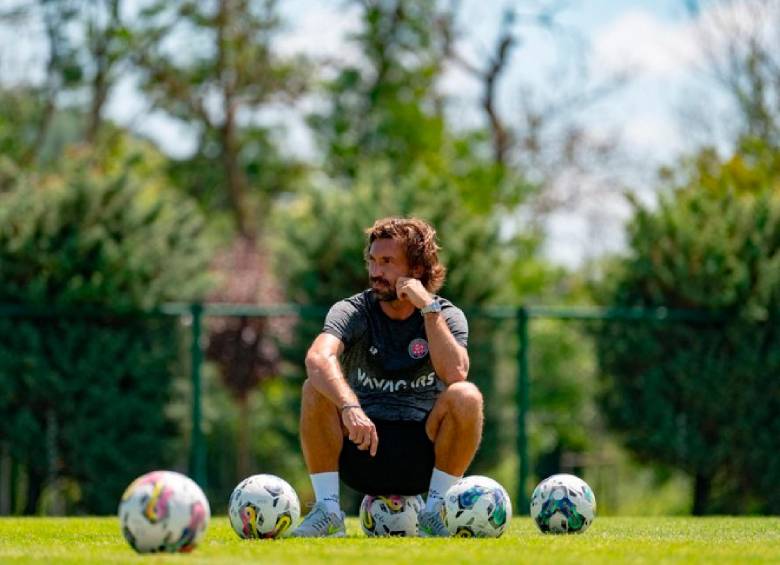 Andrea Pirlo confirmó que ya no es candidato para dirigir a la selección de Italia, que busca técnico en medio de una de las mayores crisis de su historia reciente. FOTO AFP
