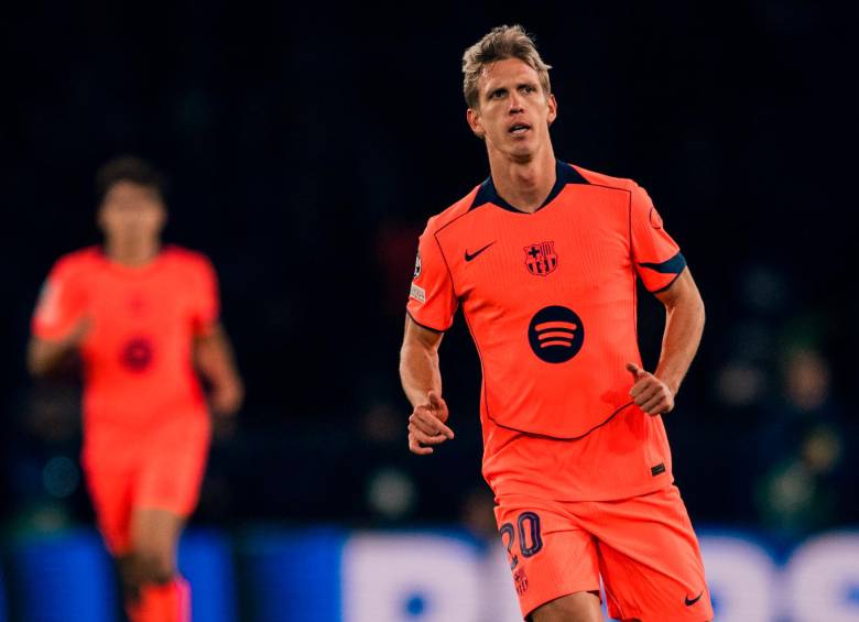 Dani Olmo fue campeón del Mundial 2026 con España. FOTO: X FCBarcelona