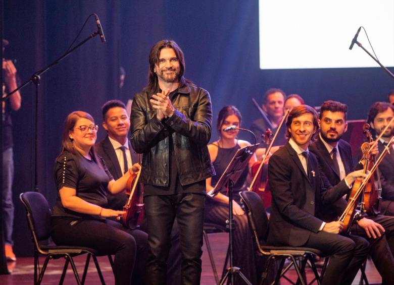 Juanes estuvo presente en el Teatro Metropolitano. FOTO Esneyder Gutiérrez