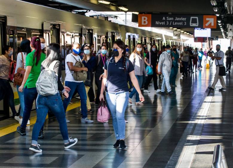 La línea B del Metro, que va desde la estación San Antonio hasta San Javier, tendrá mantenimientos en Semana Santa. FOTO: JULIO CÉSAR HERRERA ECHEVERRI
