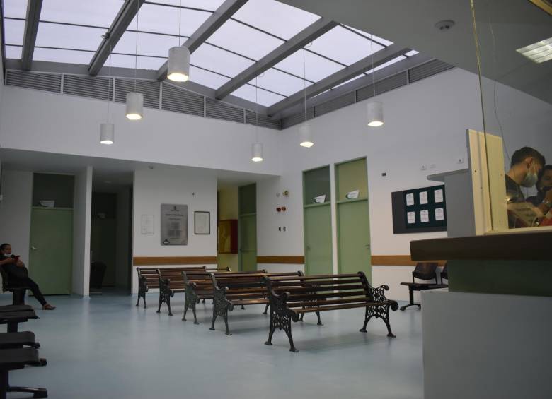 El arreglo de la sede incluyó la adecuación de techos, cubierta, muros, pisos, puertas y luminarias, entre otros espacios.
