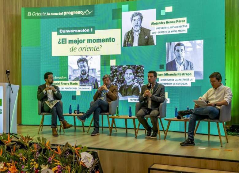Representantes de distintos sectores expusieron cómo la cooperación se ha convertido en un factor clave para consolidar el desarrollo del Oriente antioqueño; también plantearon los retos futuros. FOTO EL COLOMBIANO