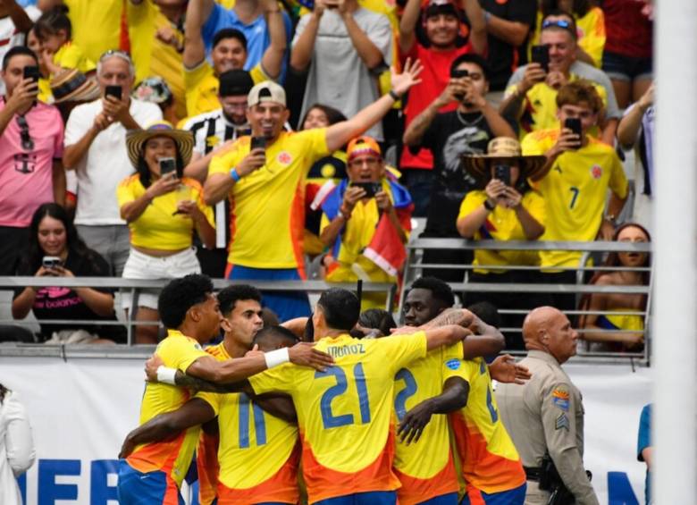 Colombia celebrando la victoria ante Panamá. FOTO: COLPRENSA