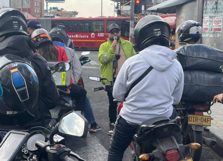 Motos en jornada pedagógica en Bogotá. FOTO: SECRETARIA MOVILIDAD BOGOTÁ