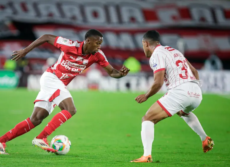 Santa Fe dejó al América en el camino tras golearlo en el estadio El Campín. FOTO COLPRENSA