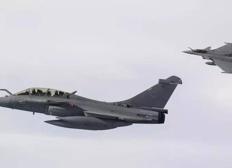 Dos cazas del escuadrón Rafale colisionaron entre sí cuando se encontraban realizando una maniobra de combate. FOTO: FUERZA AÉREA DE FRANCIA