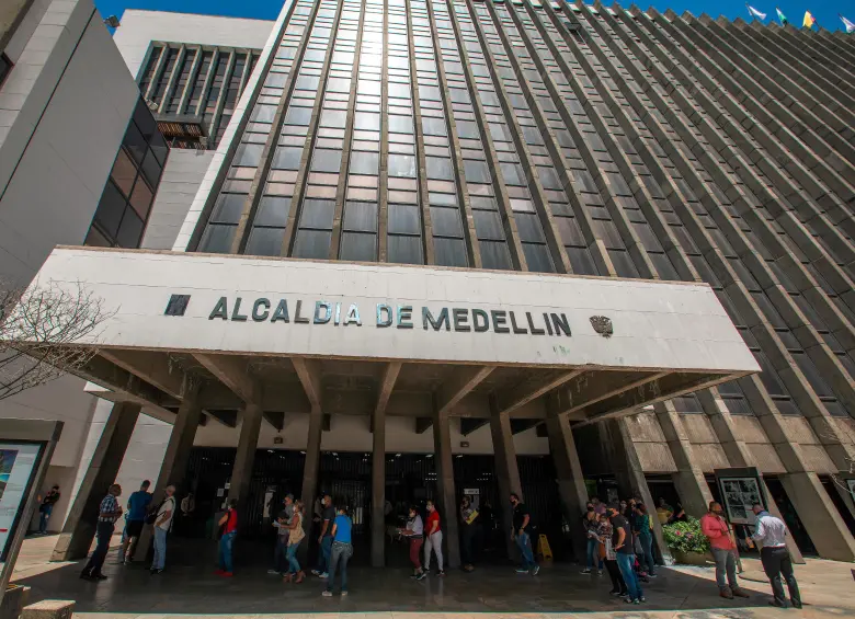 La Alcaldía de Medellín contará con el presupuesto más alto de su historia en 2025. FOTO: EL COLOMBIANO
