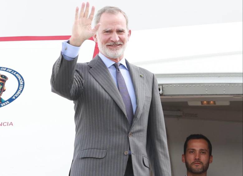 El rey de España, Felipe VI, llegando al Museo Arqueológico Nacional. FOTO: Tomada de redes sociales Rey Felipe