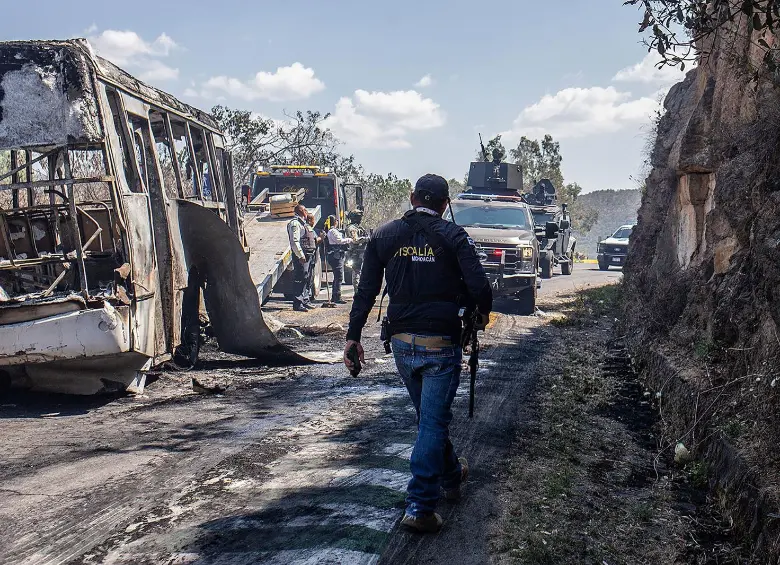 Los ataques coordinados en Jalisco dejaron decenas de víctimas entre fuerzas de seguridad y presuntos delincuentes, según el balance oficial. FOTO: Getty Images