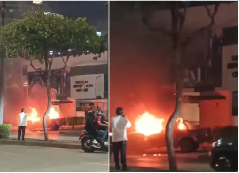 El pasado 26 de septiembre otro automóvil fue detonado en los exteriores de la Cárcel Regional de Guayaquil, aunque esa vez no hubo heridos ni muertos. FOTO: Captura video redes sociales @EmergenciasEc