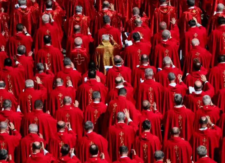 Entre 133 cardenales menores de 80 años se elegirá al sucesor del papa Francisco. FOTO: Getty