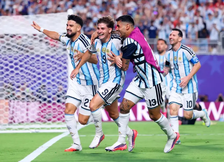Argentina sufrió para clasificar a las semifinales del Mundial-2026. En la prórroga en cuartos, y tras empatar 1-1 en los 90 minutos contra Suiza, que había eliminado a Colombia, lo derrotó 3-1. FOTO GETTY