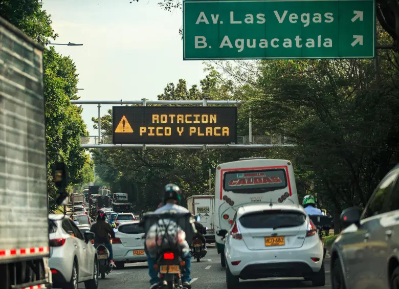 La medida del pico y placa tiene como objetivo descongestionar los principales corredores del Valle de Aburrá. FOTO: CAMILO SUÁREZ