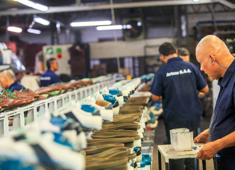 El recargo nocturno a partir de las 7 de la noche entrará en vigencia este 25 de diciembre. FOTO: ANDRÉS CAMILO SUÁREZ. 