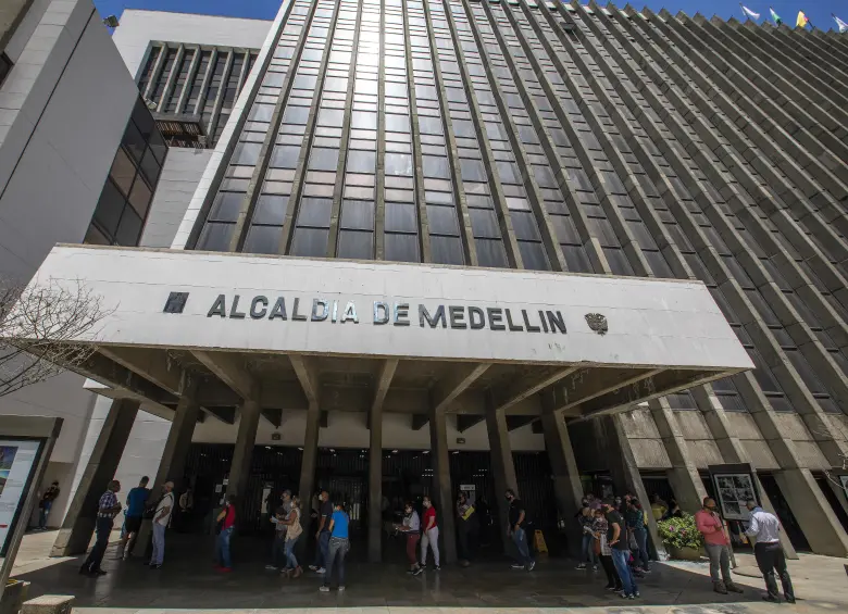El caso de acoso habría ocurrido al interior de la Secretaría de Hacienda de la Alcaldía de Medellín. FOTO: El Colombiano