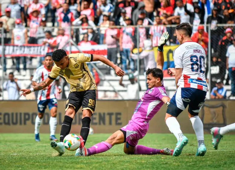 Junior fue el protagonista de la fecha dos al remontar ante águilas y llevarse la victoria de visitante. Foto: COLPRENSA