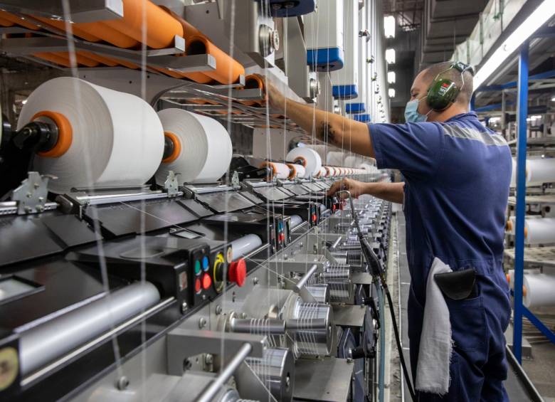 El 44% de la producción de Enka se exporta a mercados de Brasil, México, Estados Unidos y Canadá. En Europa la empresa tiene clientes en España y Noruega. Cuenta con 1. 100 trabajadores. FOTO EL COLOMBIANO
