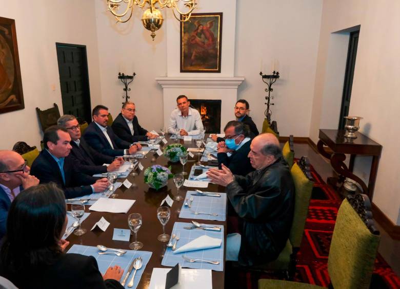 Imagen de referencia de cuando se reunieron el presidente Gustavo Petro y varios miembros de la oposición venezolana. FOTO cortesía