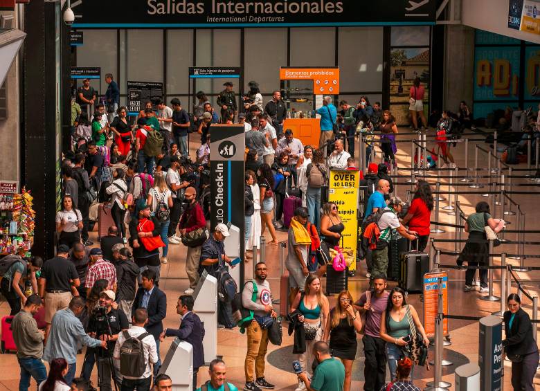 Entre enero y septiembre se movilizaron 1,7% más de personas frente al año pasado. FOTO EL COLOMBIANO. 