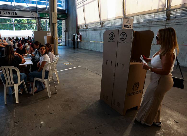 La segunda vuelta presidencial está programada para el próximo domingo 21 de junio. FOTO: MANUEL SALDARRIAGA QUINTERO.