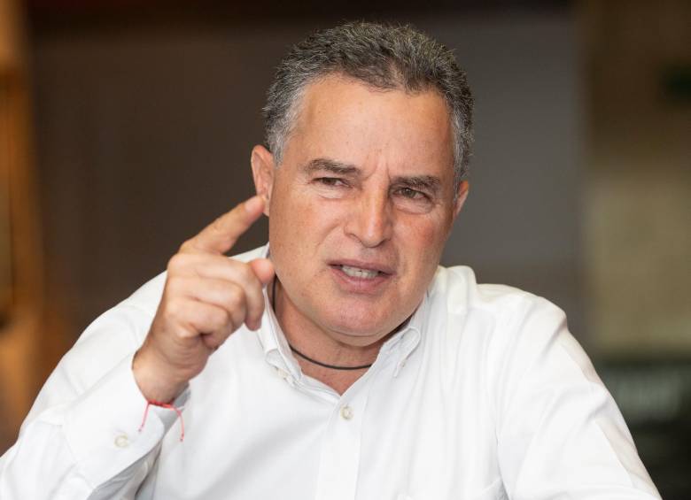 El gobernador Aníbal Gaviria mostró su preocupación por el accionar de las disidencias en el norte antioqueño. FOTO: ESNEYDER GUTIÉRREZ CARDONA