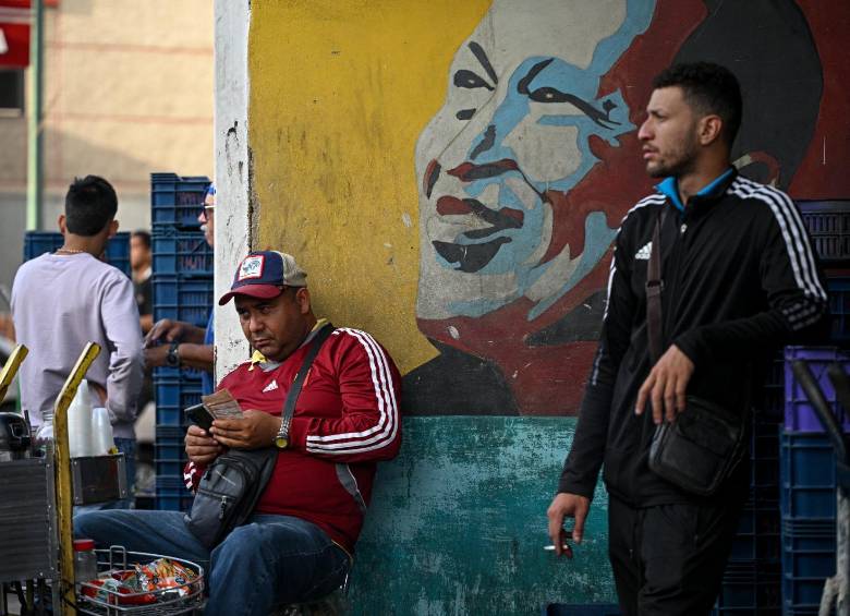 El petróleo venezolano pasó de producir más de 3 millones de barriles diarios y aportar más del 90% de las divisas a rondar apenas 1,1 millones de barriles por día a finales de 2025.