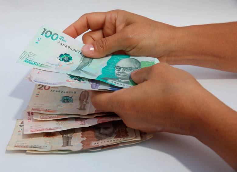 El aumento de la informalidad laboral y la pérdida de empleo formal están entre los factores asociados al crecimiento de los procesos de insolvencia de personas naturales en Colombia. FOTO EL COLOMBIANO