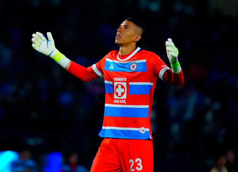 Kevin Mier duramente criticado por recibir gol de larga distancia en la Liga Mexicana. Foto: GETTY