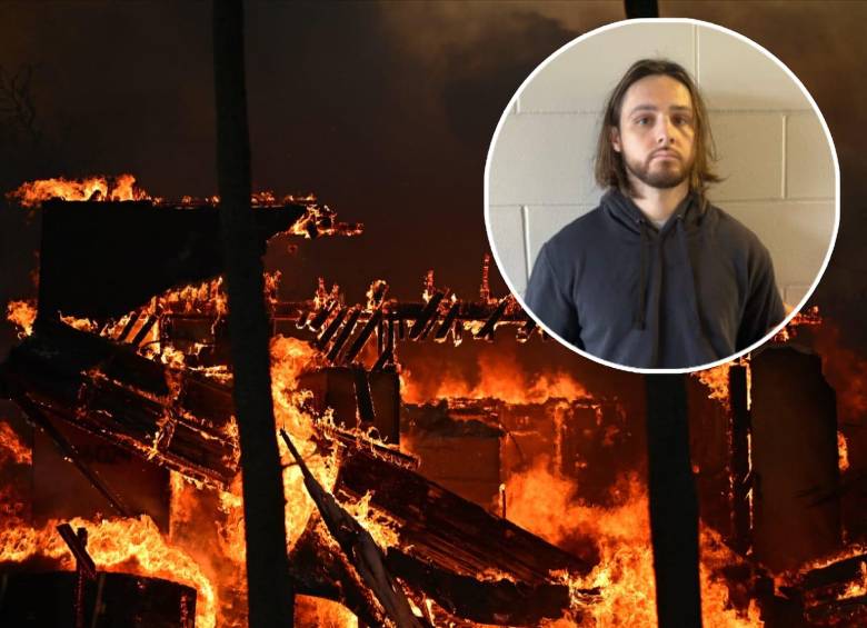 Un hombre de 29 años fue arrestado en Florida, acusado de provocar el incendio que devastó Pacific Palisades, en Los Ángeles, y dejó 12 muertos y más de 6.000 viviendas destruidas. FOTO: AFP, fiscal federal interino Bill Essayli., vía X.