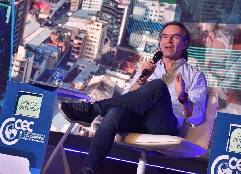 Federico Gutiérrez le cantó la tabla al presidente Petro en el Congreso de la Andi