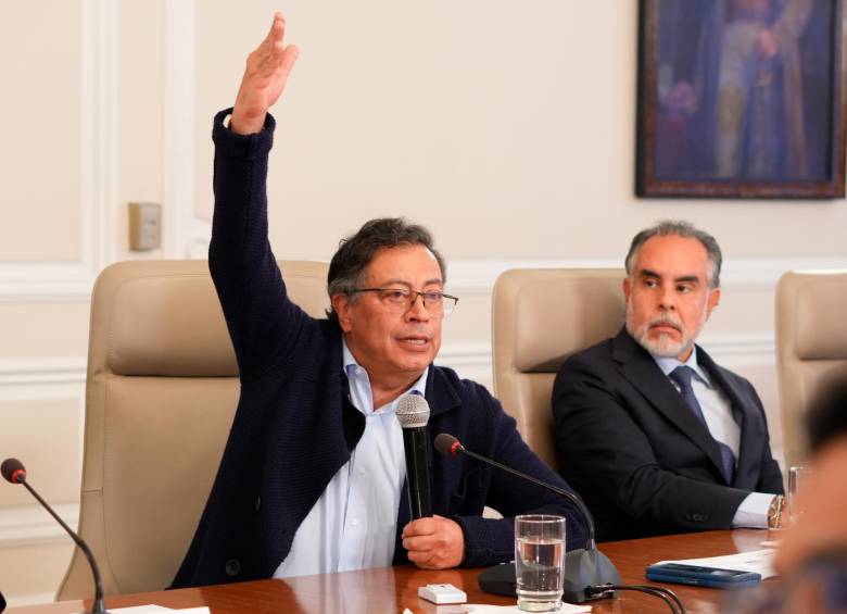 El presidente Gustavo Petro durante el Consejo de Ministros del 4 de febrero tenía al lado a Armando Benedetti. FOTO: Cortesía Presidencia