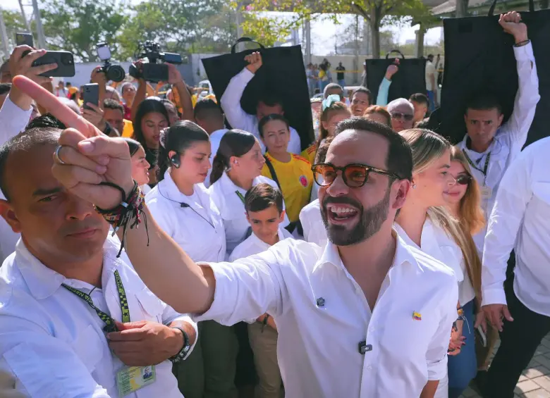 Pese a las amenazas por atentar contra su vida en medio de los empalmes regionales, Abelardo de la Espriella ya tomó decisión contundente sobre estas reuniones. Foto: AFP