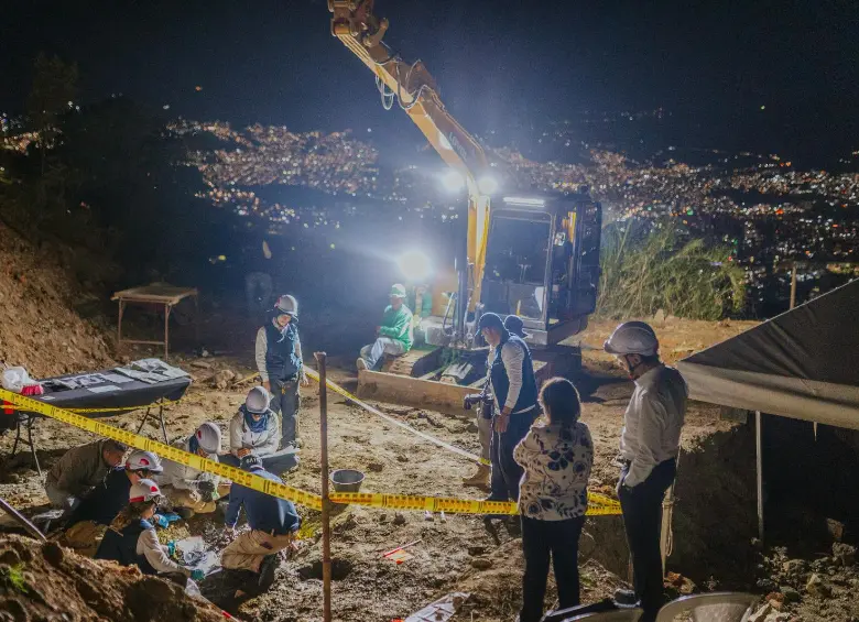 Labores de búsqueda en La Escombrera, al occidente de Medellín.