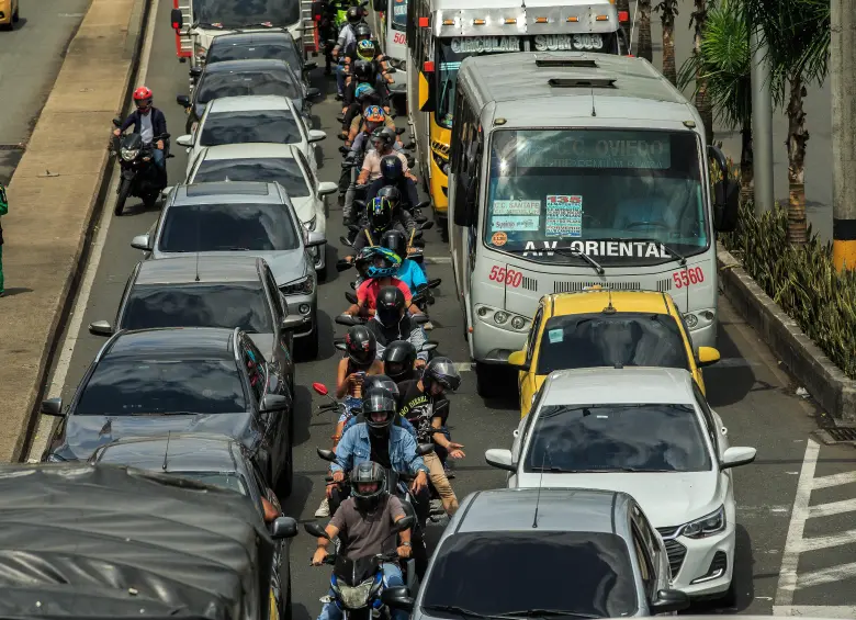 imagen de una vía de la ciudad donde aplica el Pico y Placa. Foto: Andrés Camilo Suárez Echeverry