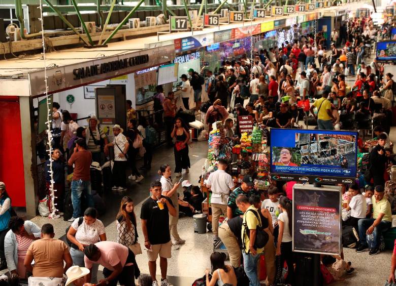 La afluencia de público se empieza a intensificar desde este mismo viernes en las terminales, con ocasión de las festividades. FOTO: CORTESÍA TERMINALES