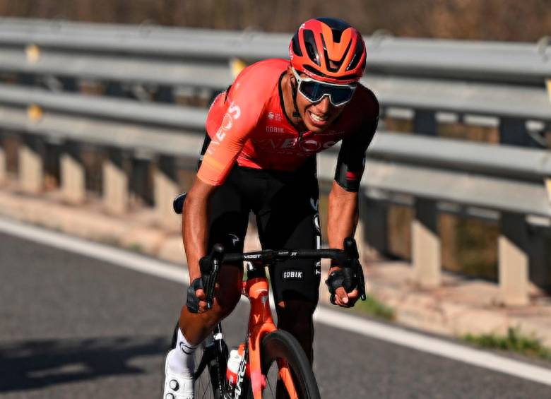 Egan Bernal, de 28 años de edad, ya suma dos títulos en dos grandes vueltas del pedal, Tour de Francia y Giro de Italia. FOTO X-AFP