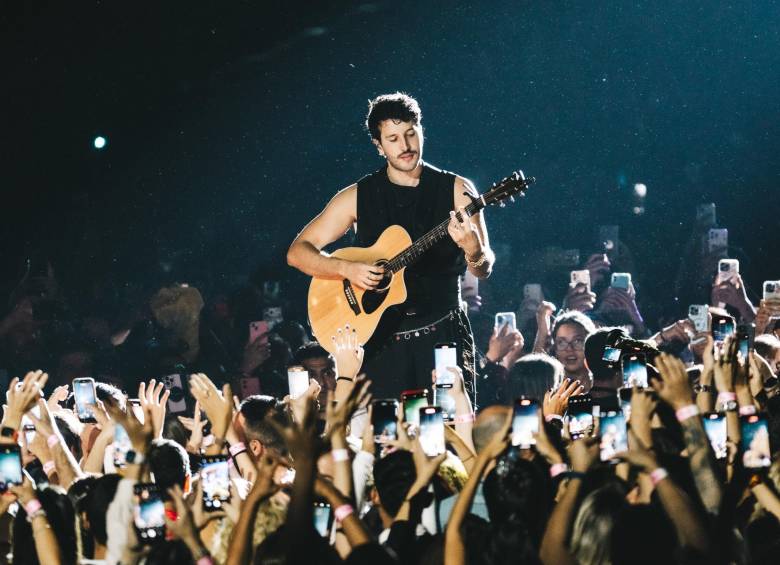 El artista vuelve a los escenarios de Latinoamérica, tras un verano inolvidable en el que recorrió 16 ciudades de España. FOTO Colprensa