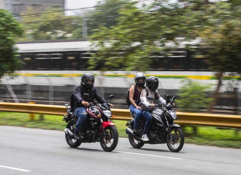 Durante febrero de este 2025, la tendencia de compra de motocicletas nuevas se orientó en el segmento de cilindrada entre 101 CC y 125 CC. Foto: Esneyder Gutiérrez