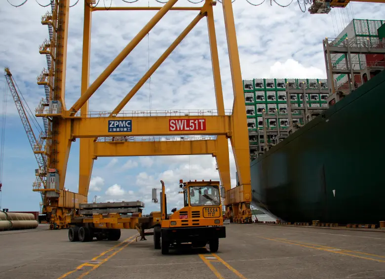 Las exportaciones de Colombia crecieron 7% en junio de 2026 impulsadas por el petróleo y el oro, aunque Anif advirtió que el dólar barato, los nuevos aranceles de Estados Unidos y mayores costos presionan al sector exportador. FOTO Colprensa