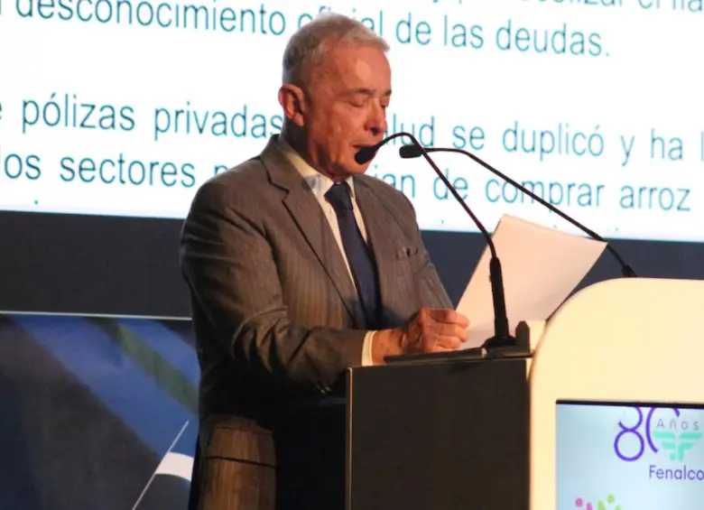 El expresidente Álvaro Uribe Vélez intervino un momento durante el Congreso Nacional de Fenalco durante este viernes 26 de septiembre, donde habló de la economía del país. FOTO: Cortesía Álvaro Uribe Vélez