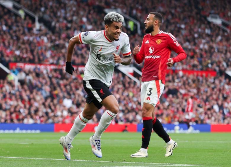 Luis Díaz marcó un doblete con el Liverpool ante el Manchester United en Old Trafford. Foto: Getty Images
